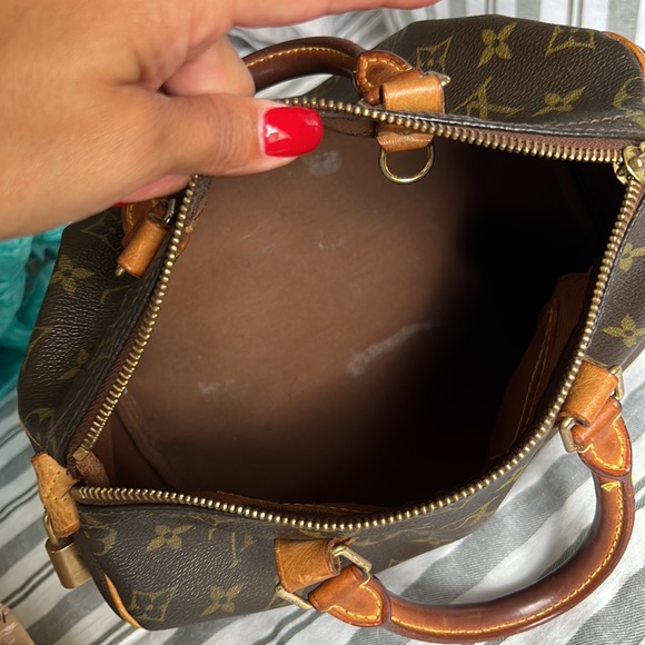 Louis Vuitton Speedy 25 - Picture 15 of 17